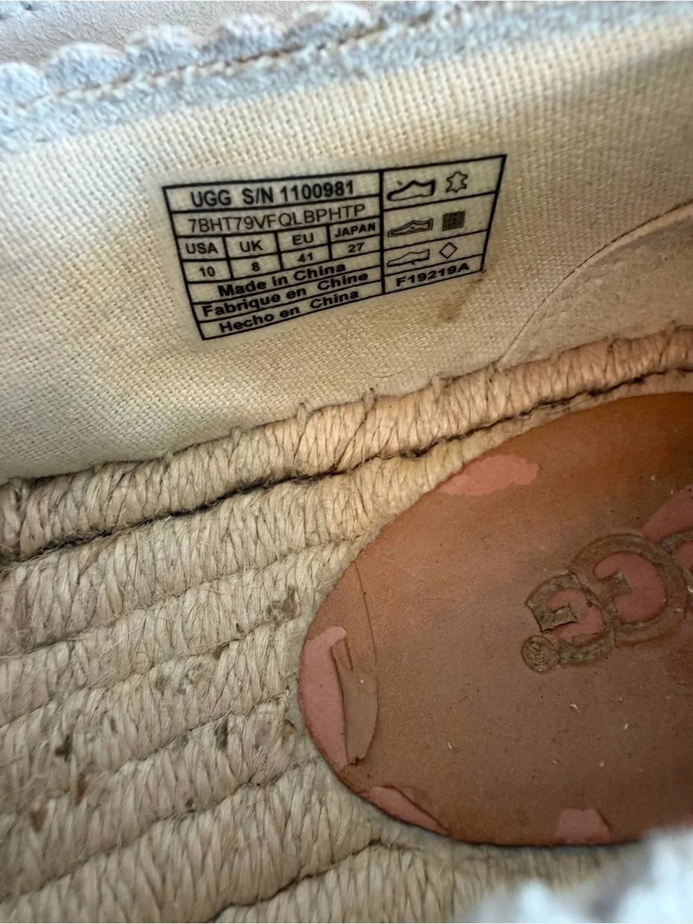 UGG Heidi Platform Espadrille Flats Suede Slip On Shoes. Size: 10.